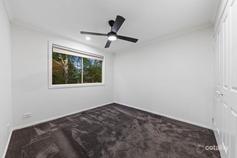Property photo of 31 Jacqueline Place Pakenham VIC 3810