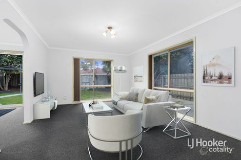 Property photo of 11 Potomac Close Werribee VIC 3030