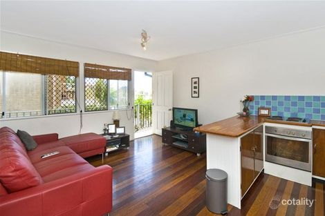 Property photo of 4/1227 Gold Coast Highway Palm Beach QLD 4221