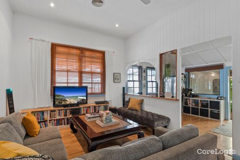 Property photo of 25 James Street Noosaville QLD 4566