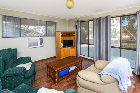 Property photo of 34 Oak Avenue Murray Bridge SA 5253