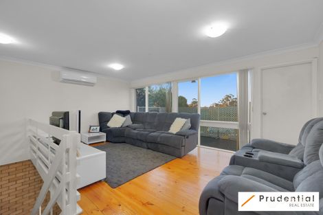 Property photo of 9 Kooloona Crescent Bradbury NSW 2560