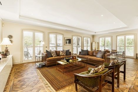 Property photo of 4/2-4 Lansell Court Toorak VIC 3142