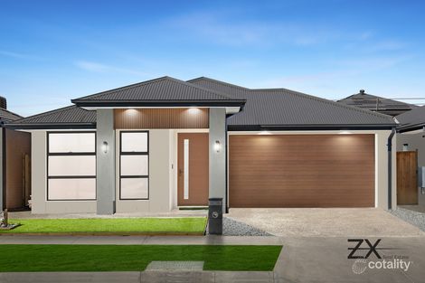 8 Heaton Rd, Donnybrook, VIC 3064