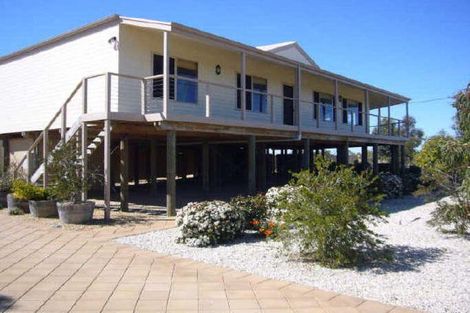 Property photo of 193 The Esplanade Thompson Beach SA 5501