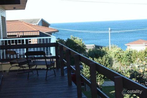 Property photo of 16 The Lookout Manyana NSW 2539