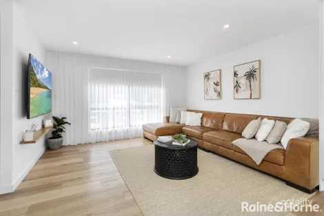 Property photo of 48 Surfleet Place Kiama NSW 2533