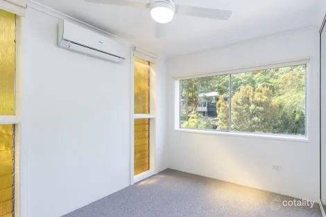 Property photo of 4/2 Clermont Street Bardon QLD 4065