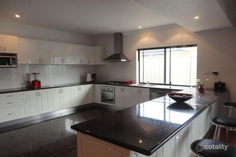 204 Runnymede Gte, Leda, WA 6170