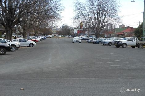 2 Calabash St, Young, NSW 2594