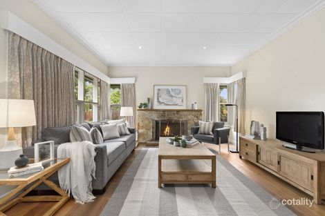 Property photo of 18 Venice Street Mornington VIC 3931