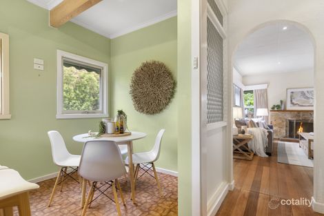 Property photo of 18 Venice Street Mornington VIC 3931