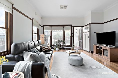 Property photo of 39 Carnarvon Road Strathmore VIC 3041