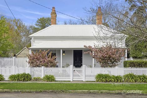 Property photo of 40 Forest Street Woodend VIC 3442