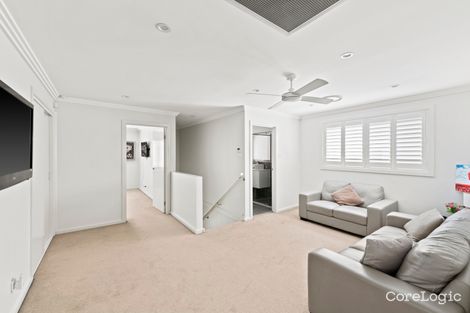 Property photo of 35 Summerland Crescent Colebee NSW 2761