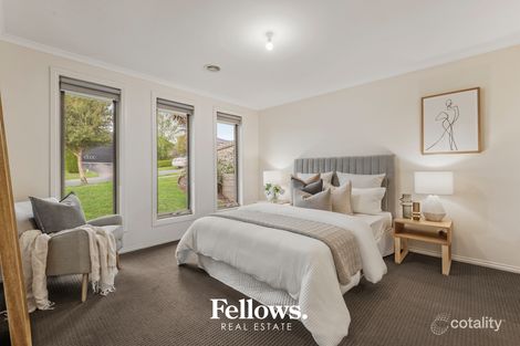 Property photo of 31 Rimfire Avenue Drouin VIC 3818