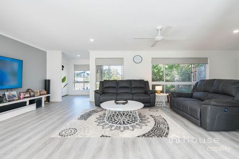 Property photo of 14 Kilsay Crescent Meadowbrook QLD 4131