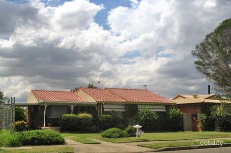 6 Galloway St, Bossley Park, NSW 2176