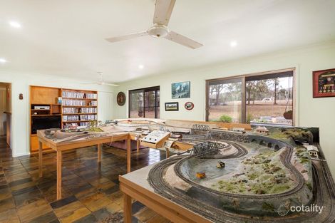 263 Careys Rd, Hillville, NSW 2430