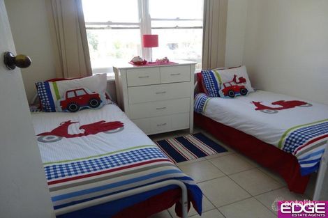 Property photo of 6 Lions Avenue Lurnea NSW 2170