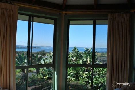 Property photo of 127 Wyndarra Way Koonawarra NSW 2530