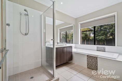 Property photo of 11 Canons Crescent Manor Lakes VIC 3024