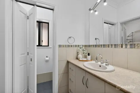 Property photo of 111 Glassenbury Drive Waitpinga SA 5211