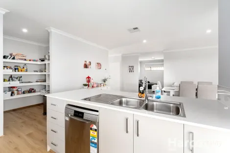 Property photo of 104 Dandaragan Drive Dawesville WA 6211