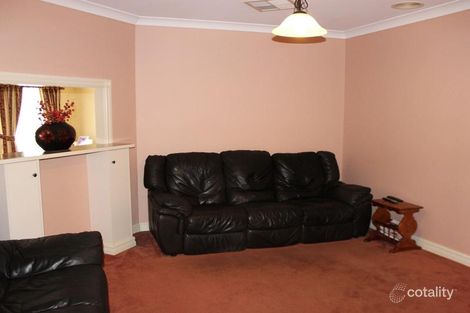 Property photo of 10 Warrego Court Dubbo NSW 2830