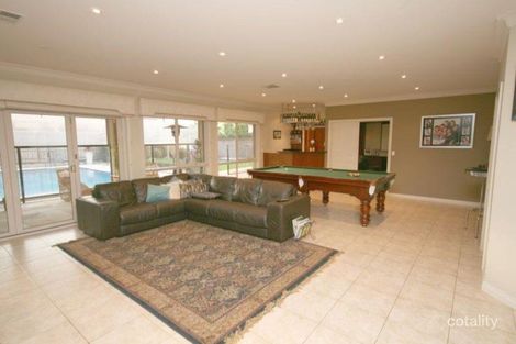 Property photo of 32 John Street Werribee VIC 3030