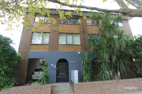10/278 Barkly St, Elwood, VIC 3184
