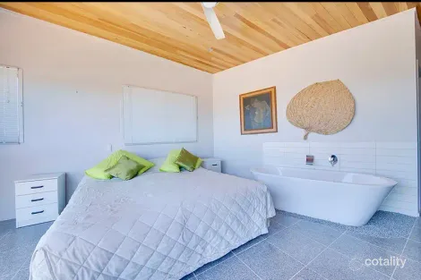 Property photo of 25 Buccaneer Avenue Lammermoor QLD 4703