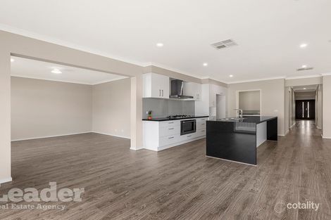 Property photo of 60 Bunting Crescent Kalkallo VIC 3064