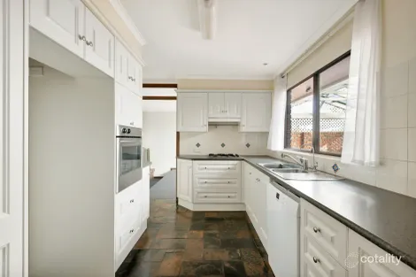 Property photo of 8 Tennessee Drive Happy Valley SA 5159