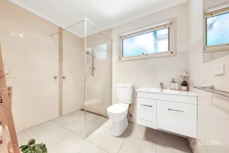 Property photo of 19 Mount Porepunkah Road Bright VIC 3741