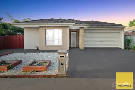 Property photo of 8 Papillon Parade Tarneit VIC 3029