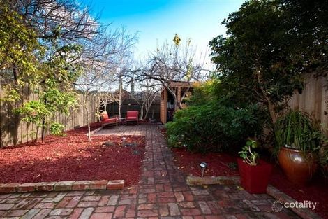 Property photo of 18 James Street Seddon VIC 3011