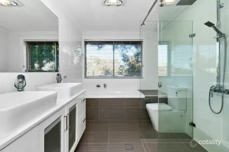 Property photo of 220B North Rocks Road North Rocks NSW 2151