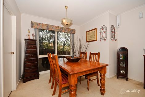 Property photo of 8 Commerford Place Chirnside Park VIC 3116