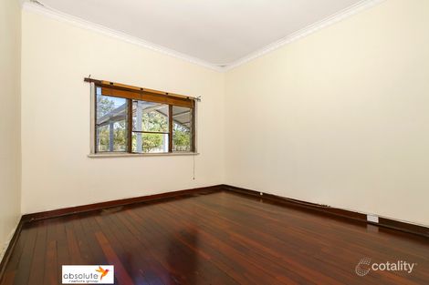 Property photo of 32 Alexandra Place Bentley WA 6102