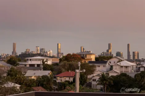 Property photo of 38 Dorrigo Street Stafford Heights QLD 4053