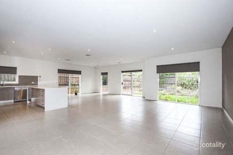Property photo of 11/19 Coolidge Wynd Macleod VIC 3085