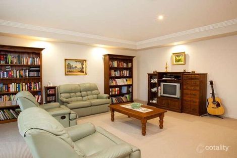 Property photo of 36 Willowleaf Close Stretton QLD 4116