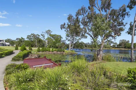 Property photo of 37 Paddington Terrace Douglas QLD 4814