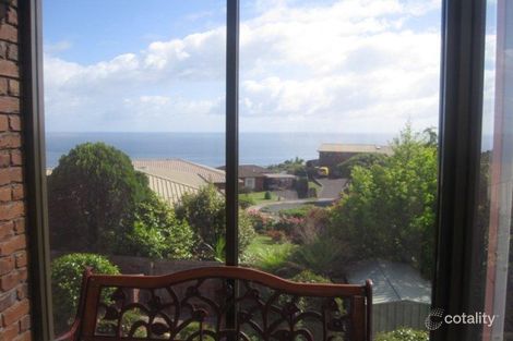 Property photo of 11 Hales Street Penguin TAS 7316