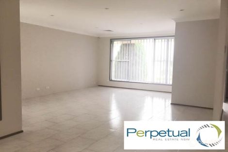 Property photo of 19 Flinders Crescent Hinchinbrook NSW 2168