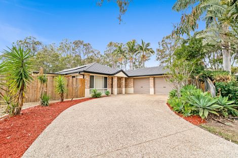 4 Dunn Ct, Forest Lake, QLD 4078