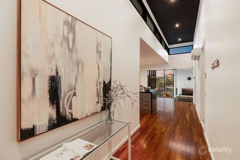 Property photo of 4 Mosman Way Highton VIC 3216