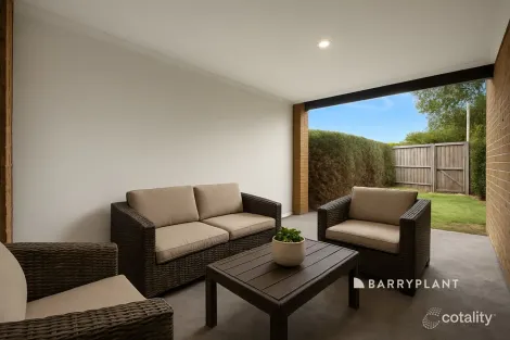 Property photo of 21/225 Sutton Street Warragul VIC 3820