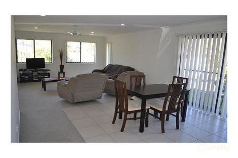 Property photo of 2/2 Ambition Street Ormeau QLD 4208